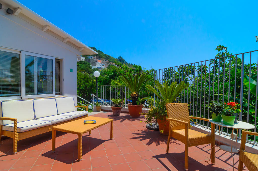 Albergo Villa Giusto Barano d'Ischia Exterior photo