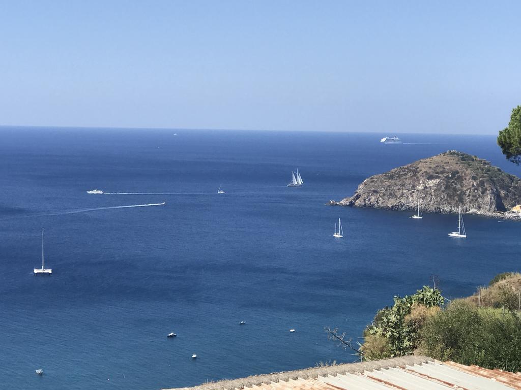 Albergo Villa Giusto Barano d'Ischia Exterior photo